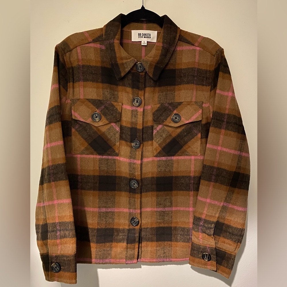 NWOT BB DAKOTA STEVE MADDEN brown plaid shacket